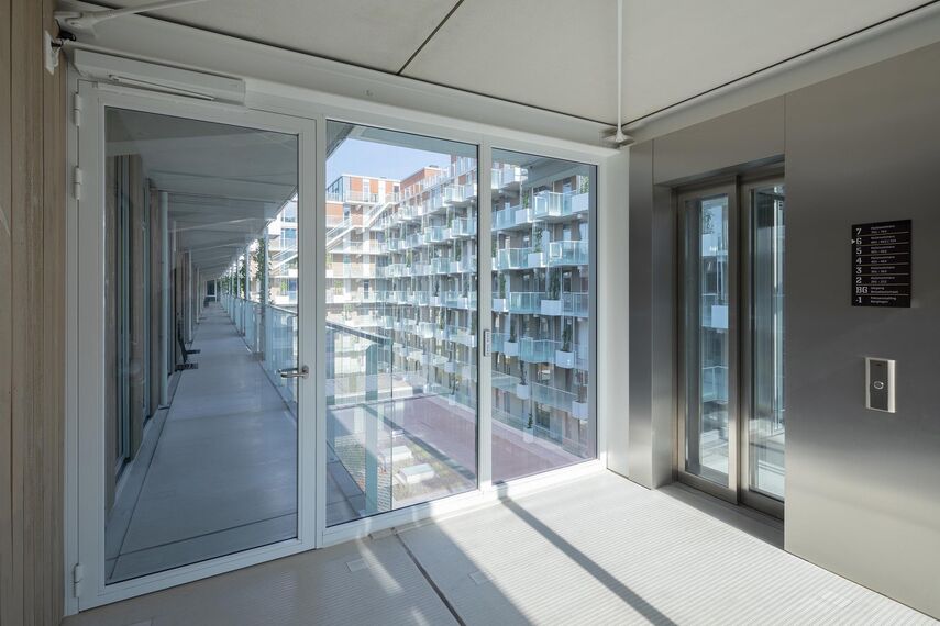 presto 50 Doors, presto 50 Windows, unico xs Windows and thermfix vario Curtain Walls - Fenix I, Rotterdam located in Rotterdam, The Netherlands