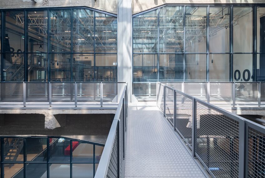 presto 50 Doors, presto 50 Windows, unico xs Windows and thermfix vario Curtain Walls - Fenix I, Rotterdam located in Rotterdam, The Netherlands